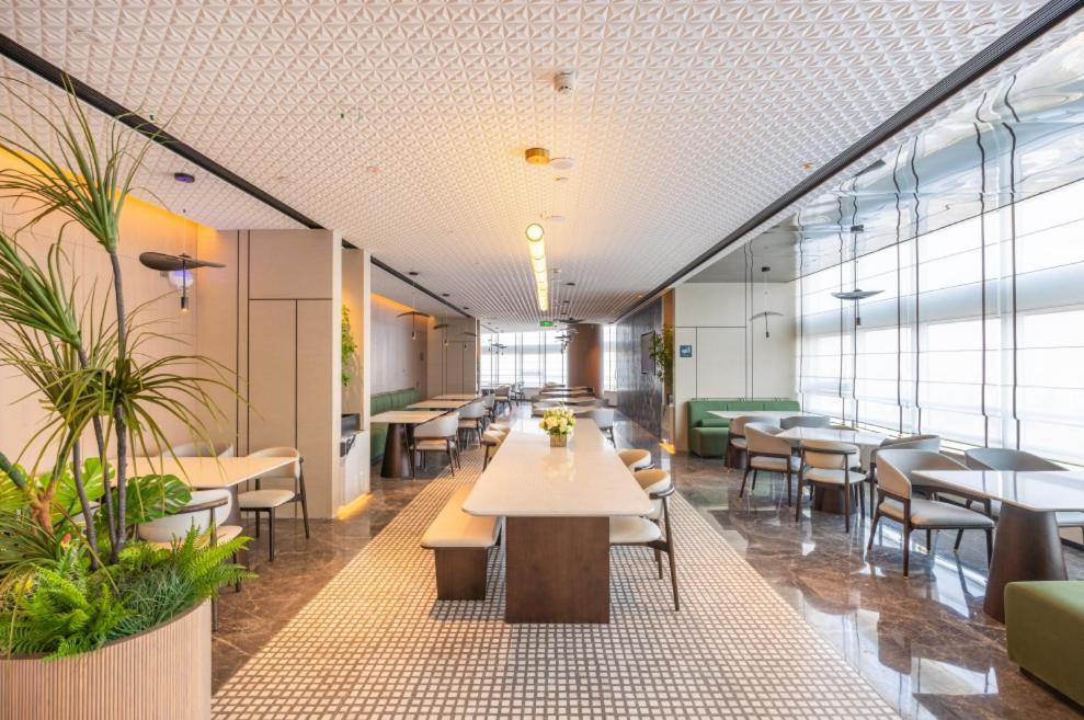 Atour Hotel Luzhou Finance Centre ภายนอก รูปภาพ